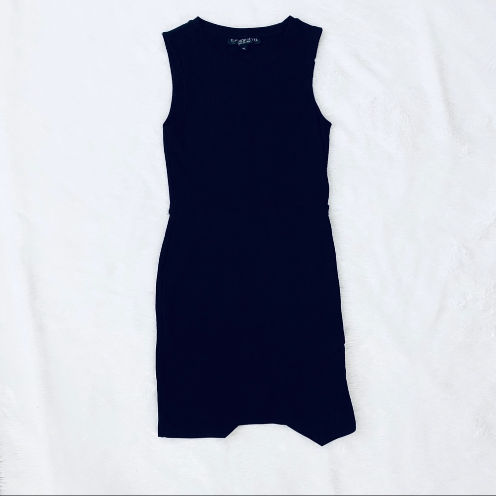 🎉🎉 2/$30 🎉🎉 Topshop mini black dress.